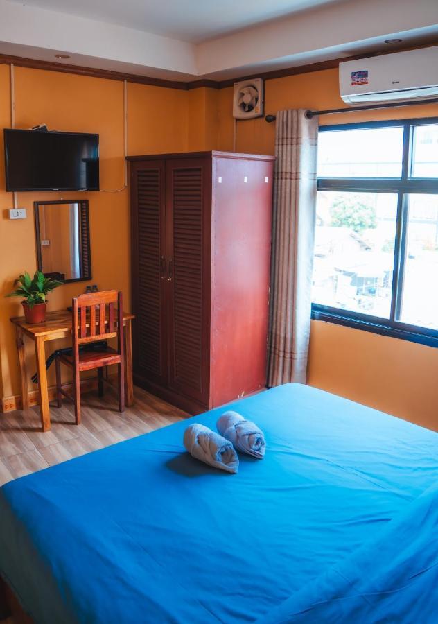 Vang Vieng Sunset Guesthouse & Restaurant エクステリア 写真