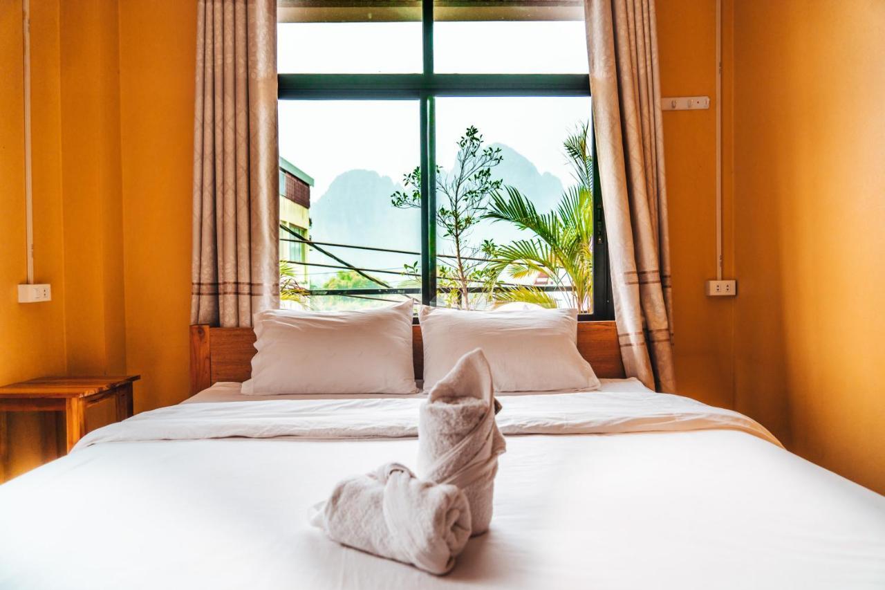 Vang Vieng Sunset Guesthouse & Restaurant エクステリア 写真